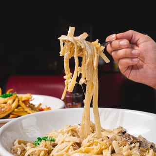 CAJUN CHICKEN & SHRIMP ALFREDO