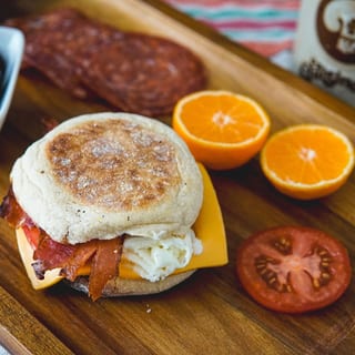 MUFFIN EGGS SANDWHICH
