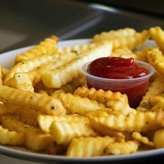 REGULAR FRENCH FRIES
