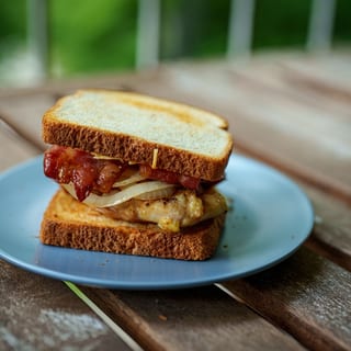 BACON CHICKEN MELT
